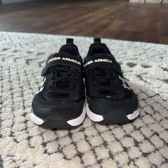 Under Armour Kids' Assert 9 Alternate Closure Sneaker Black Size 11.5 - Picture 3 of 10